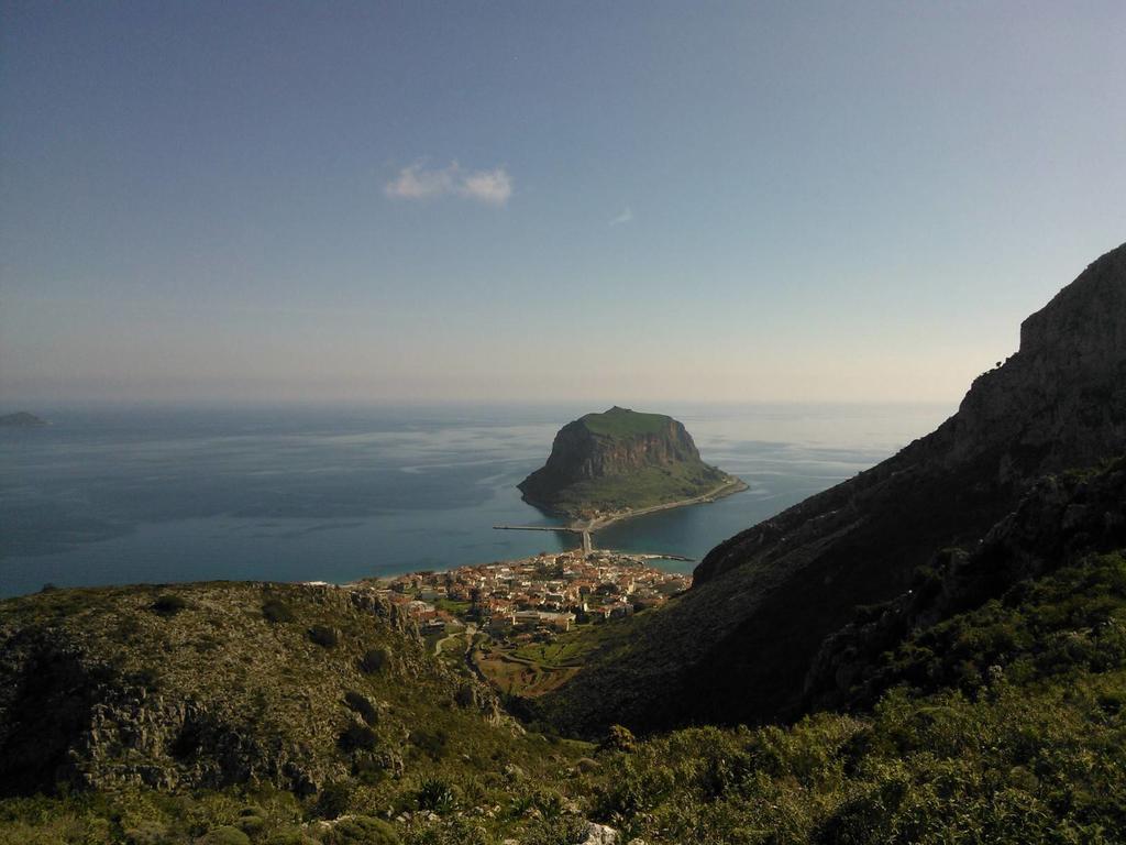 Villa Cazala Monemvasia Bagian luar foto